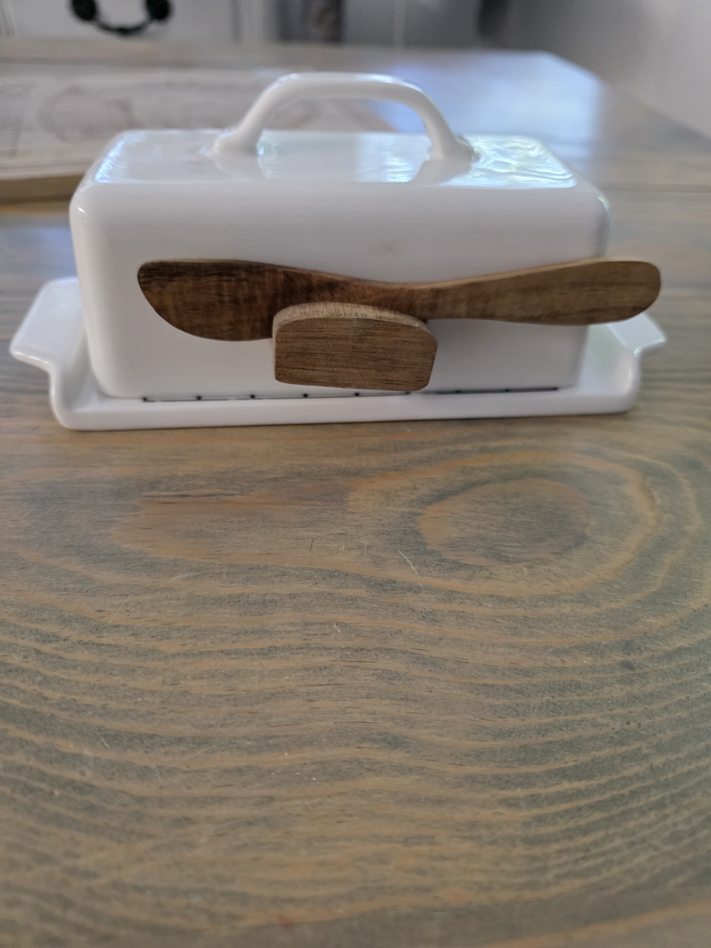 White Ceramic Butter Dish with Wooden Spreader